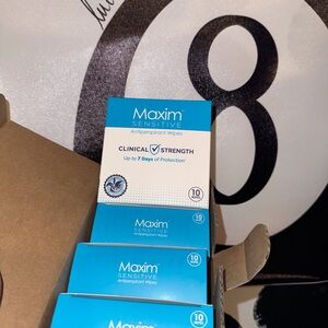 Maxim Sensitive Antiperspirant Wipes set of 4